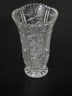 Vintage Crystal Vase 8"