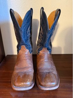 Tecovas The Doc boots size 10D Tan Bison