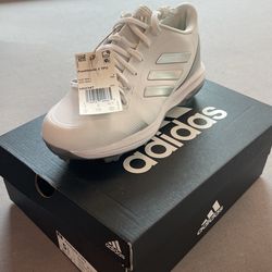 Women’s Adidas Pure Hustle Softball Cleat