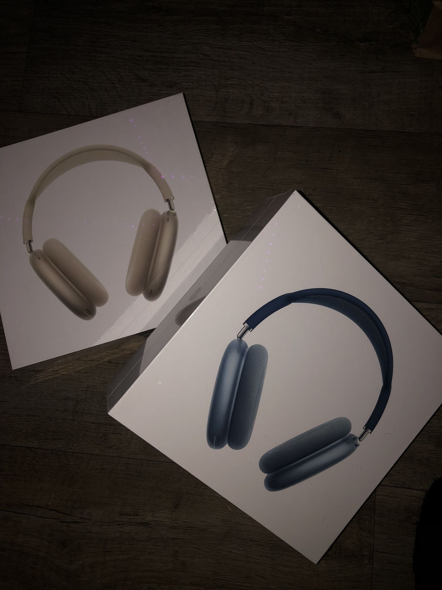 Blue AirPod Max + Apple Care