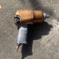 Impact wrench