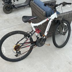 Mongoose bike