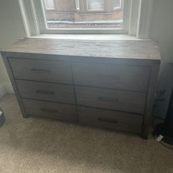 Dresser For Sale 