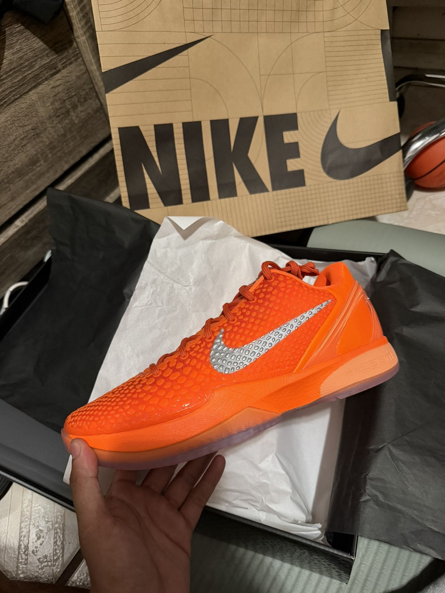 Kobe 6 Total Orange