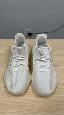 Genuine Yeezy 350 V2 US Size 10.5, Bone Color
