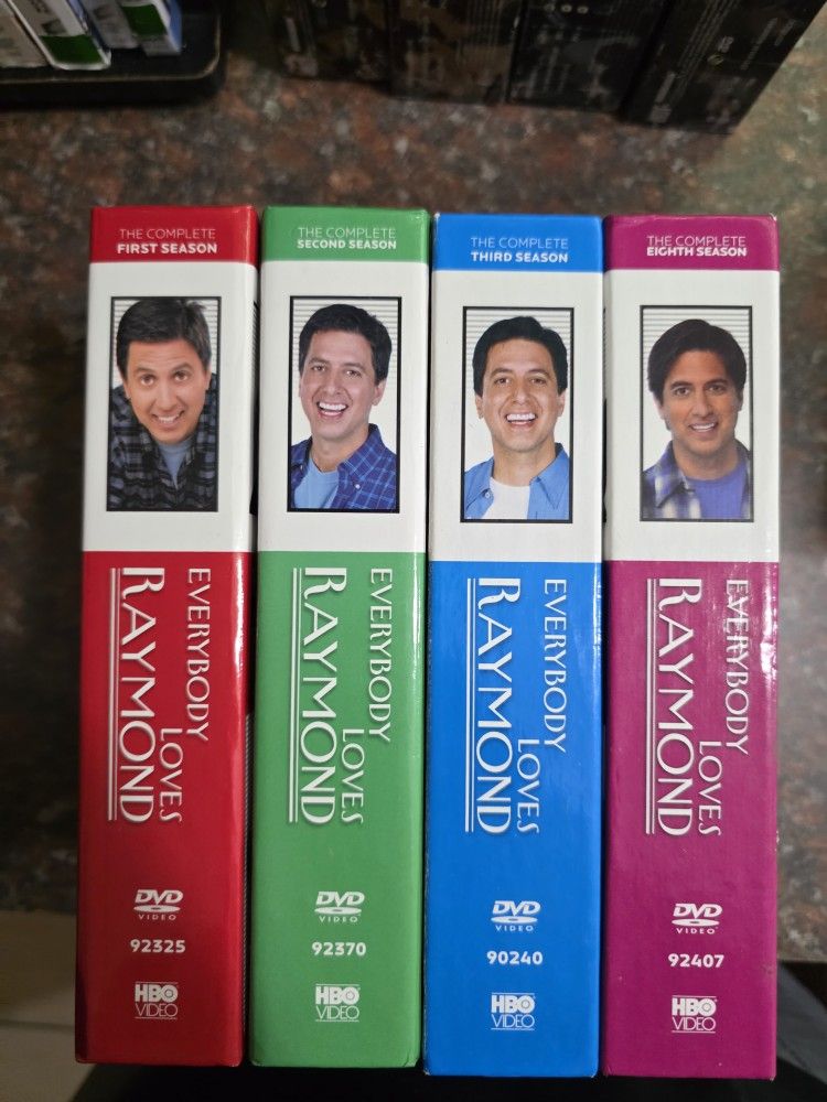 Everybody Loves Raymond DVD Set