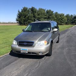 2005 KIA Sedona