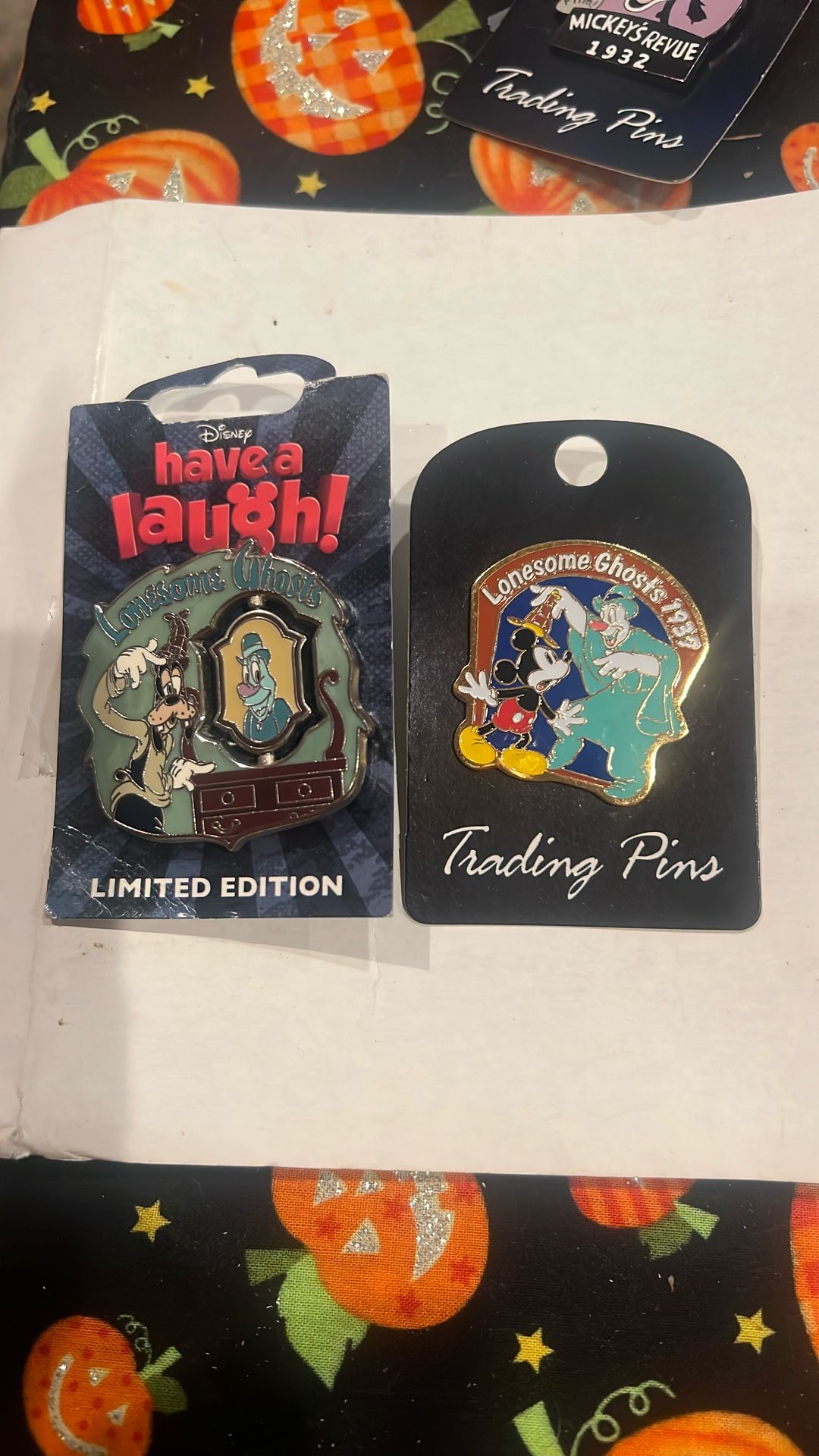 Disney 2010 Have a Laugh Goofy with Lonesome Ghost Spinner Pin and Micky Pin. Two Pins Total
