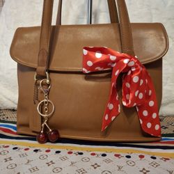 Vintage Coach Shoulder Bag 