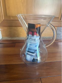 Chemex pour over coffee maker