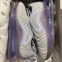 Nike Air Max 720 7.5 Women’s