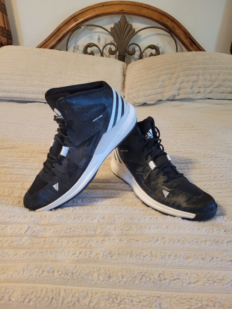 Mens Adidas Sprint Web Hightop Basketball Shoes. ExcellentCondition. Size 16 Worn Maybe Twice.