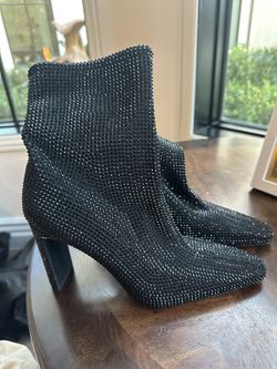 NWT ZARA rhinestone Boots