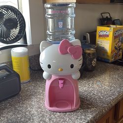 Hello kitty water dispenser 8 glasses of water