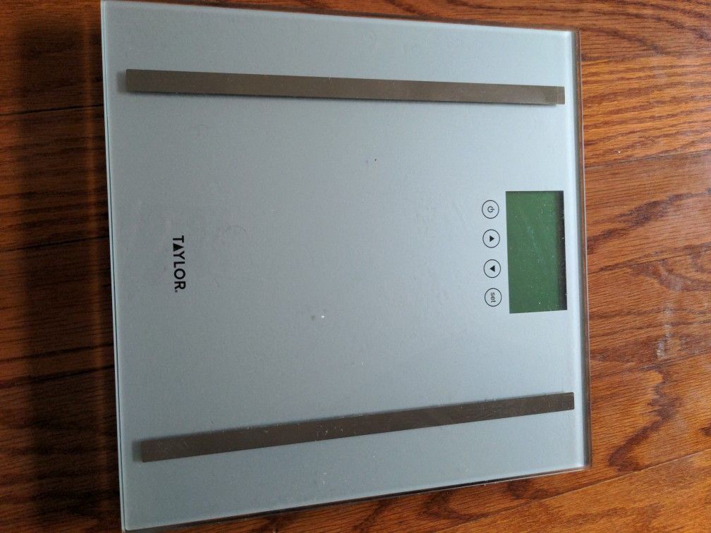 Taylor LCD Body Composition Scale
