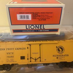 Lionel Train Cars #2.  25% Off