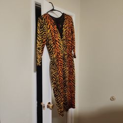 Deadly Dames Dress Size M