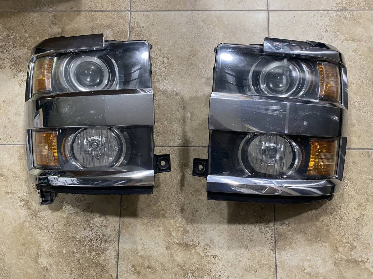 2015 Chevy Silverado Heavy Duty Original OEM projector headlights