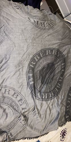 Burberry scarf