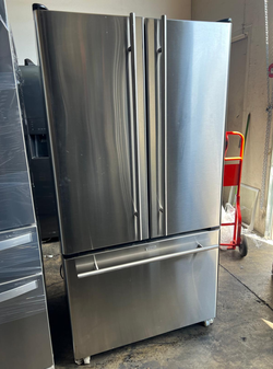 Great deal: JennAir Stainless French Door – Internal Ice Maker