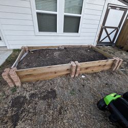 Raised Garden Bed + Soil for free