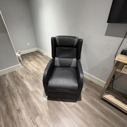 Black Reclining Chair Vitesse Brand