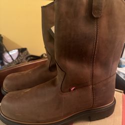 Redwing boots brand new size 12 model 1172