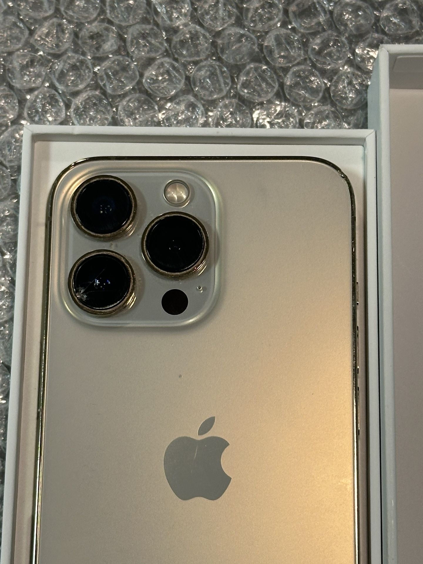 iPhone 13 PRO Gold UNLOCKED