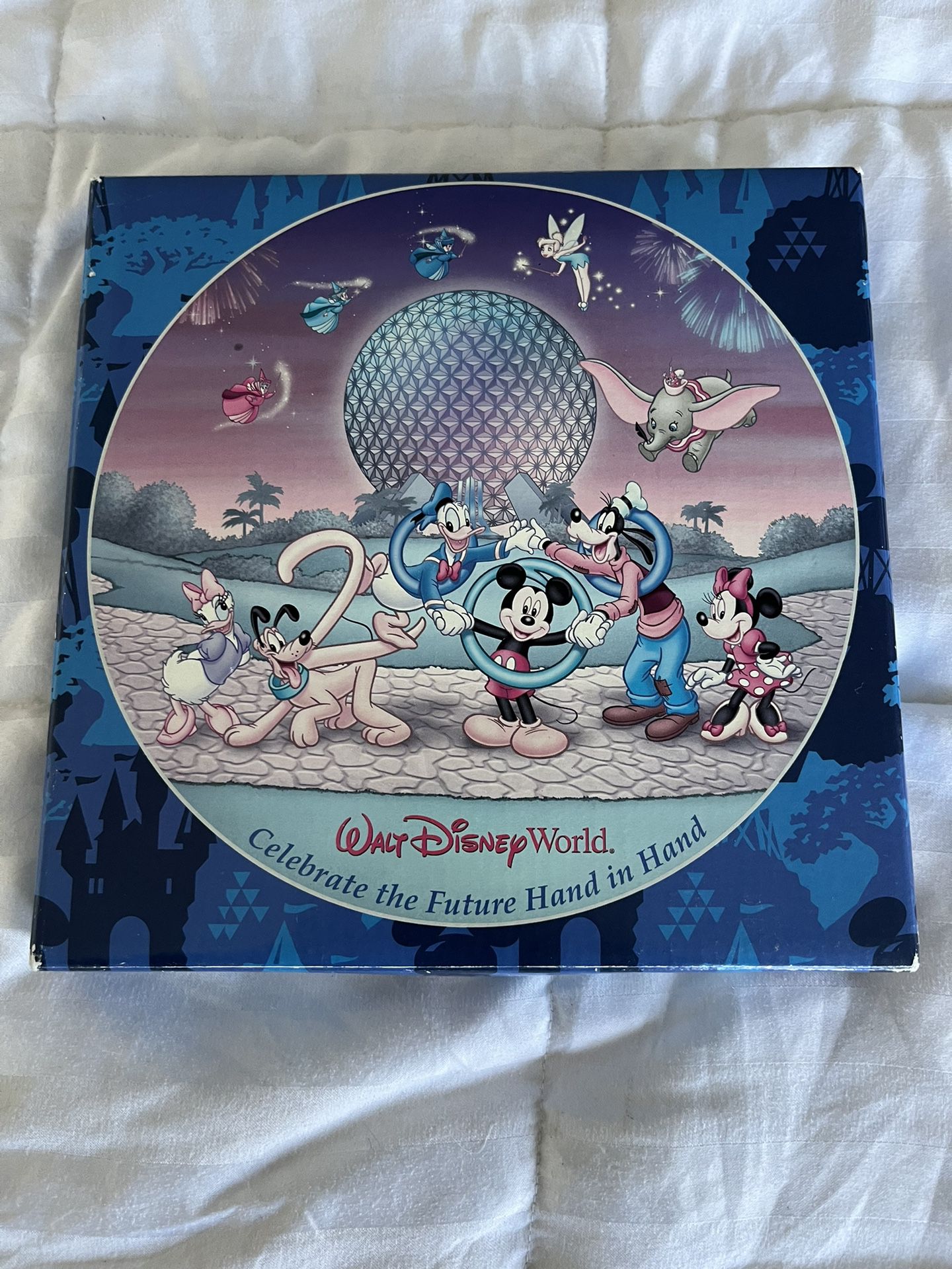 Disney Year 2000 Plate With Display Stand 