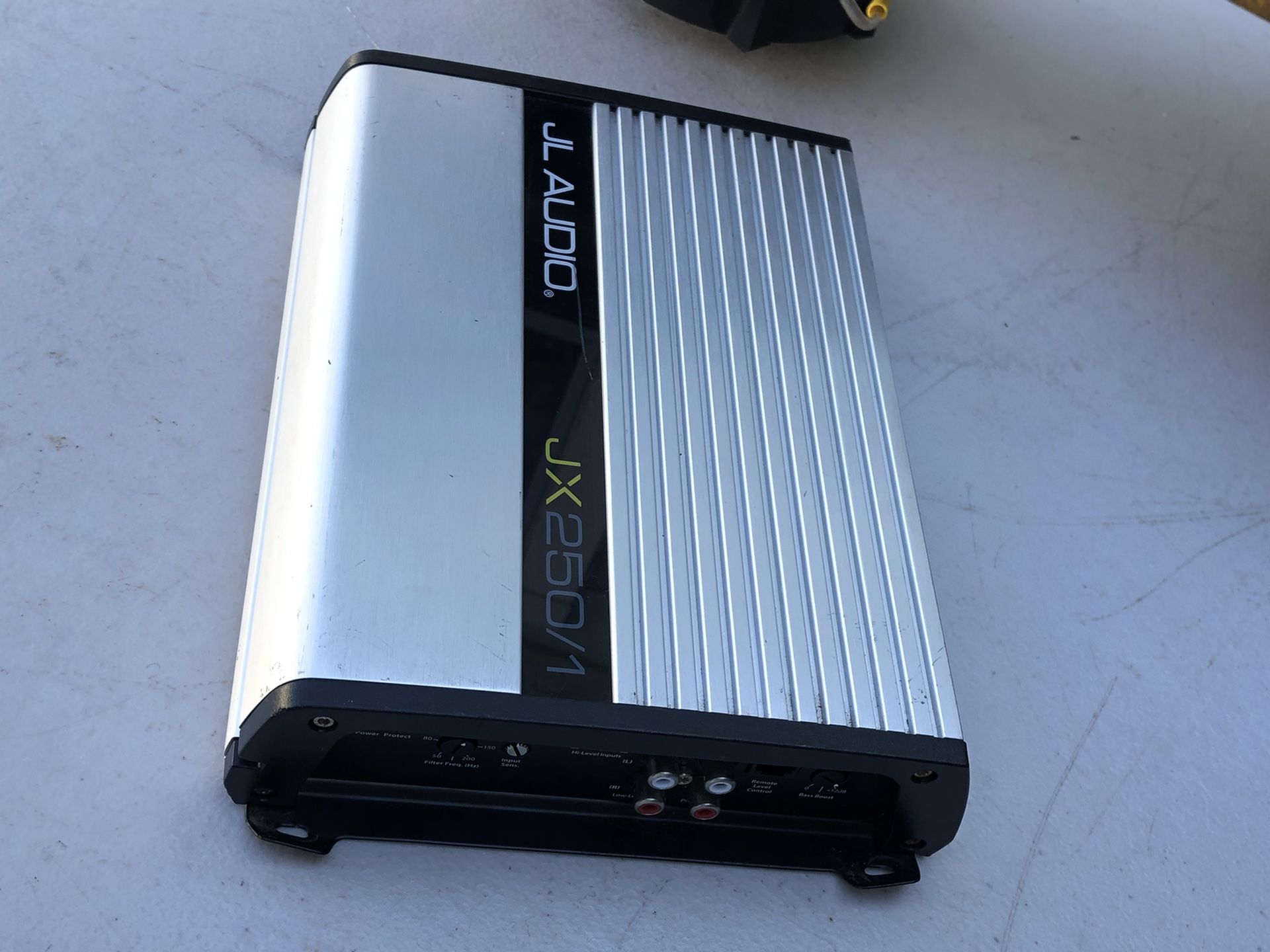 JL Audio JX250/1Monoblock Class A/B Subwoofer Amplifier 250 W for Sale