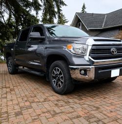 2014 Toyota TUNDRA Crewmax 4 WD