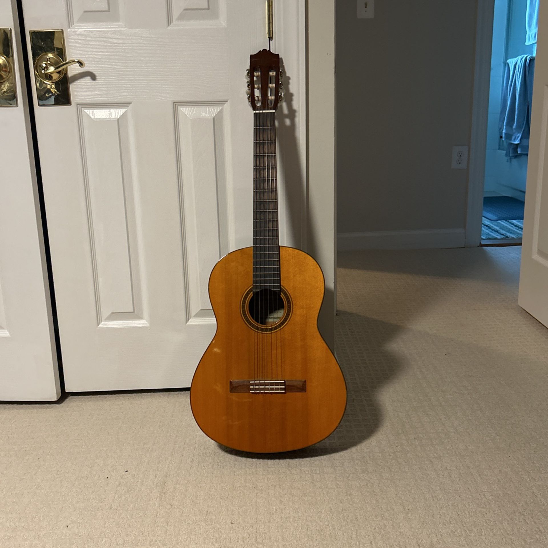 Yamaha CG101A Classical Guitar Natural
