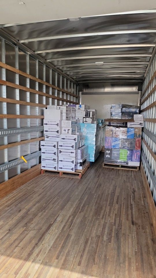 Amazon Return, Target Overstock, Shoes Pallets, Clothing, Underwear, Electronics.