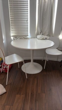 Round table and chairs