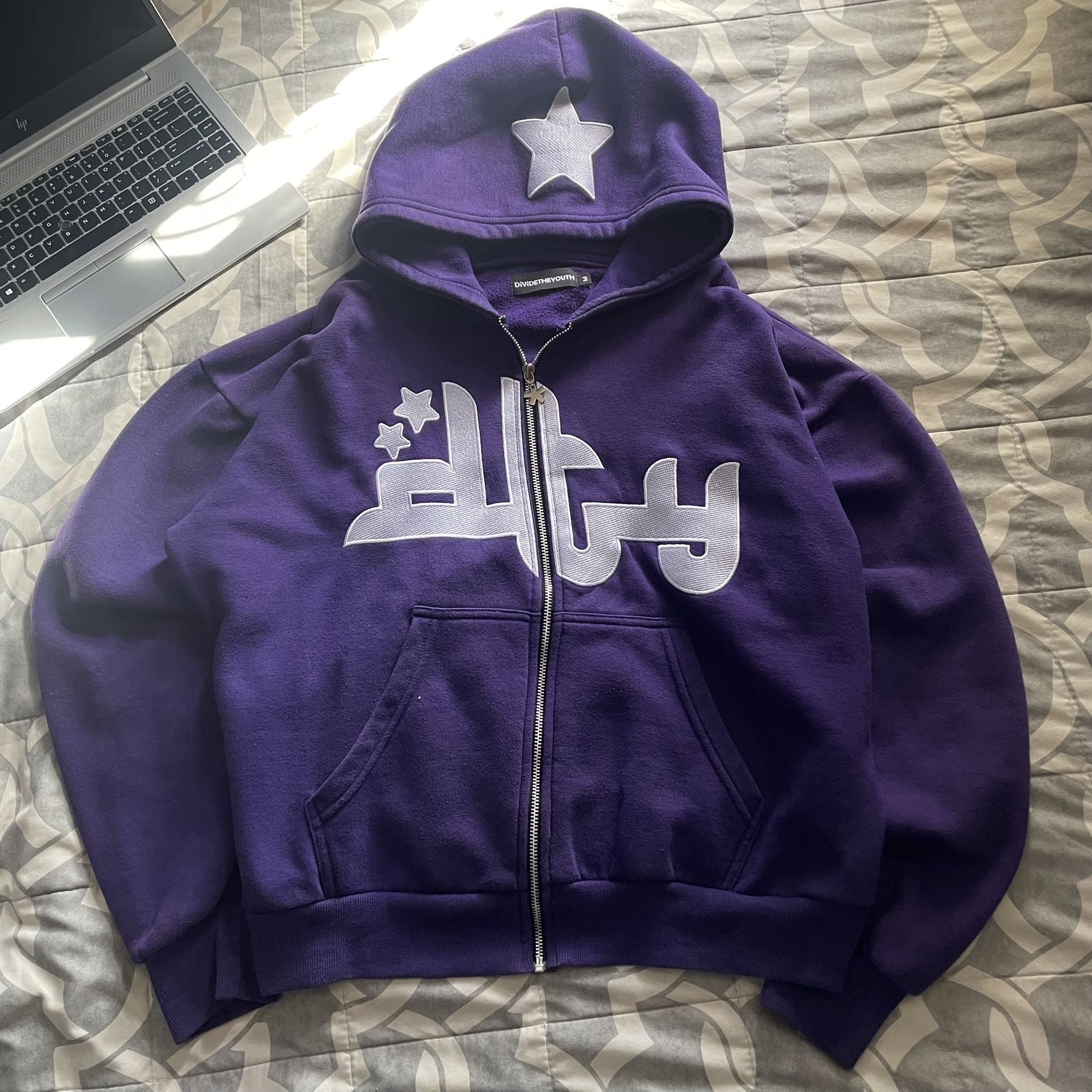 Divide the Youth Zip Up