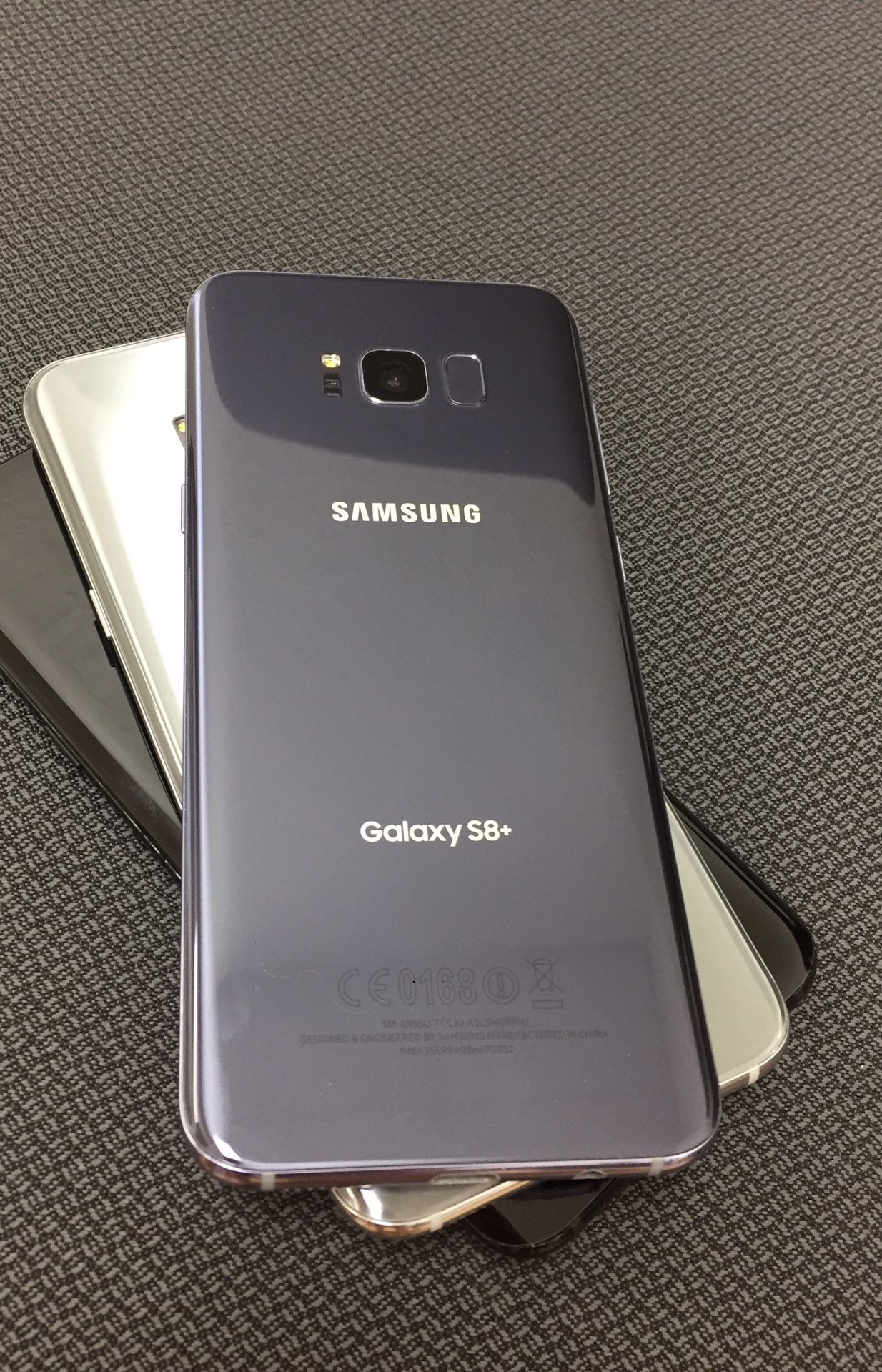 Samsung Galaxy S8 Plus | Unlocked | Like New Condition | Comes With 30 Days Warranty