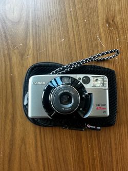 Canon Sure Shot 105 Zoom 35mm Point & Shoot Film Camera