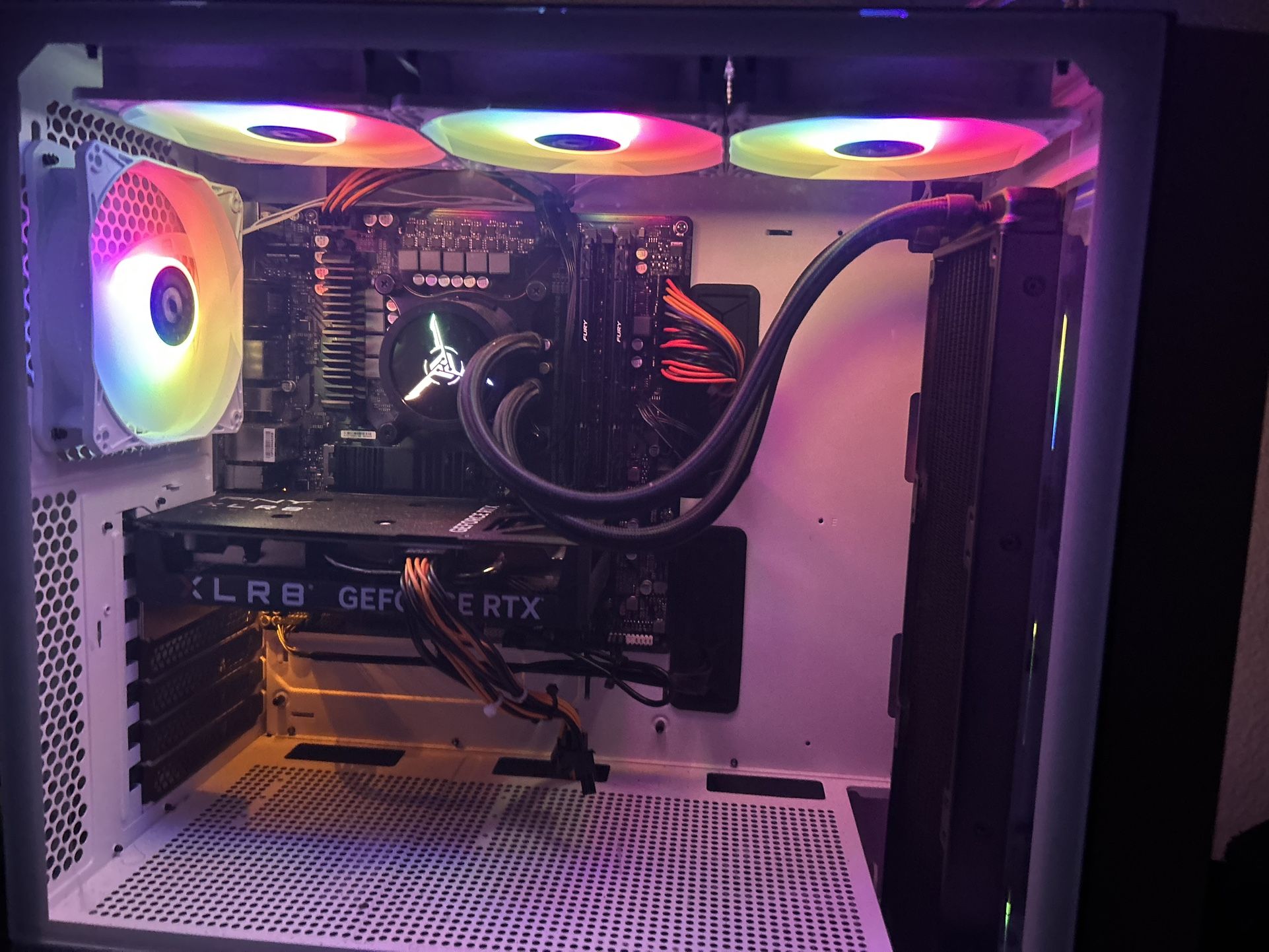 Skytech Gaming Omega2 4060 Pc