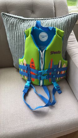 Child’s Speedo life jacket 30-50lbs