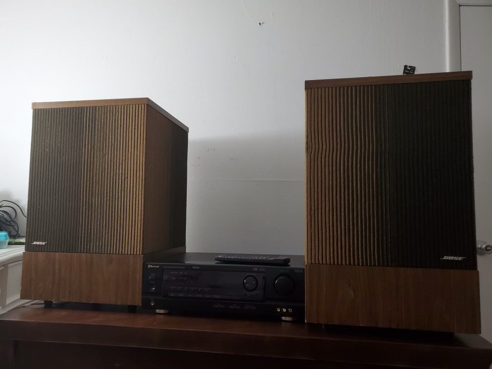 501 BOSE SPEAKERS