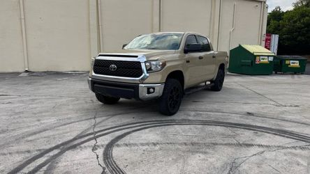 2020 Toyota Tundra CrewMax