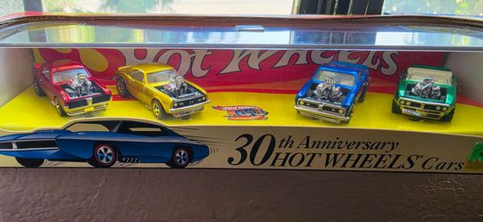 Hotwheels Cars 30 th Anniversary