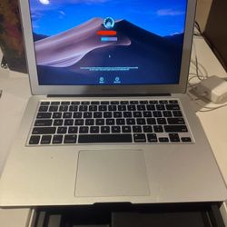 2015 Apple MacBook Air 