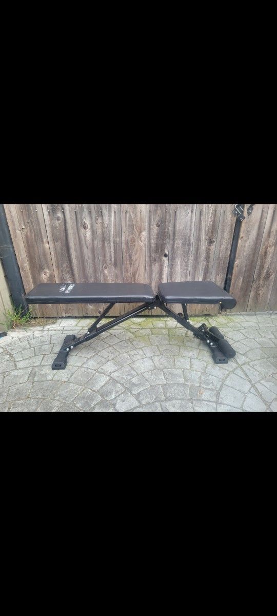weight Bench