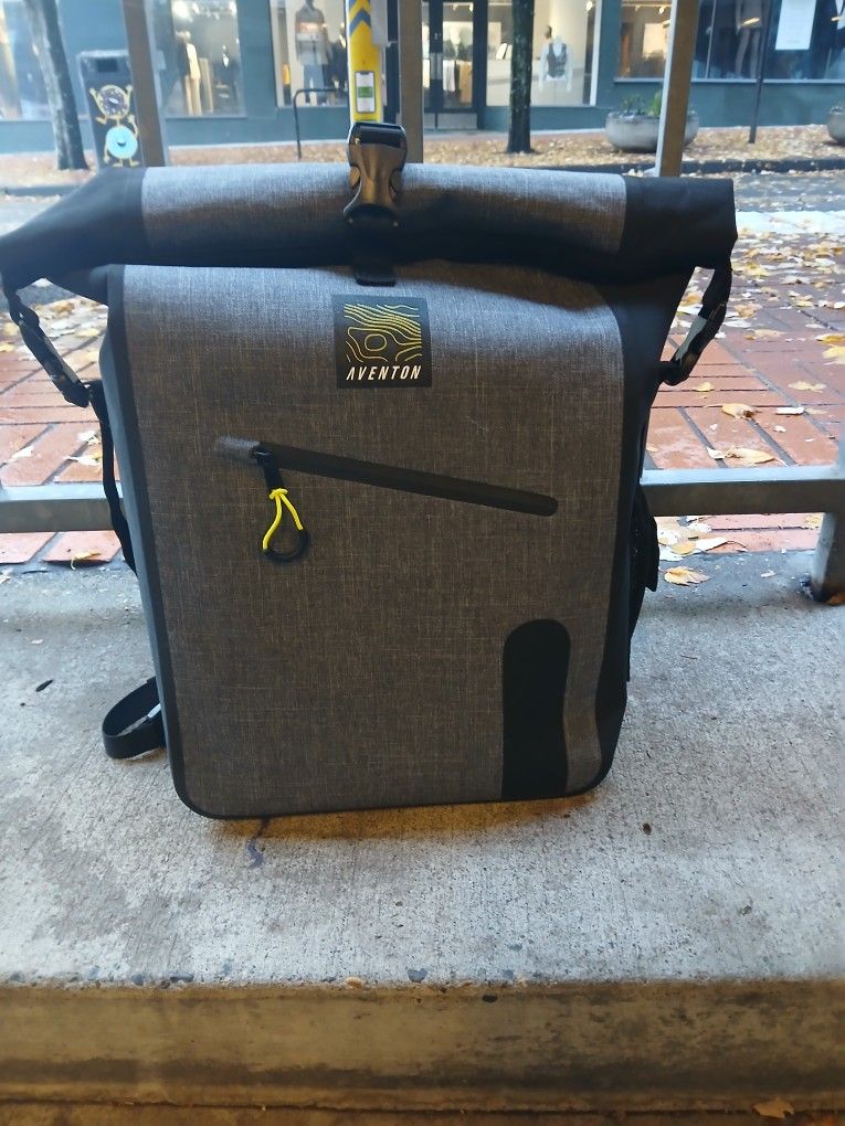 Aventon Backpack Never Been Used