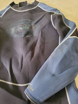 Full Diver gear,top brands and well maintenance after each diver and good shap,ready for use!