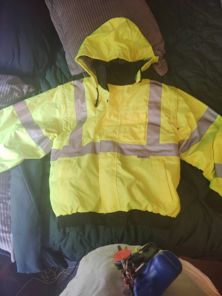 Occunomix Jacket And Hoody