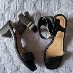 Della Terra Ankle Strap Sandals New Size 8