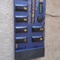 Boss Gt 3 Multieffect Pedal W/ Power Supply