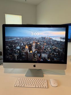 2020 Apple iMac 27-inch Retina 5k with keyboard and mouse